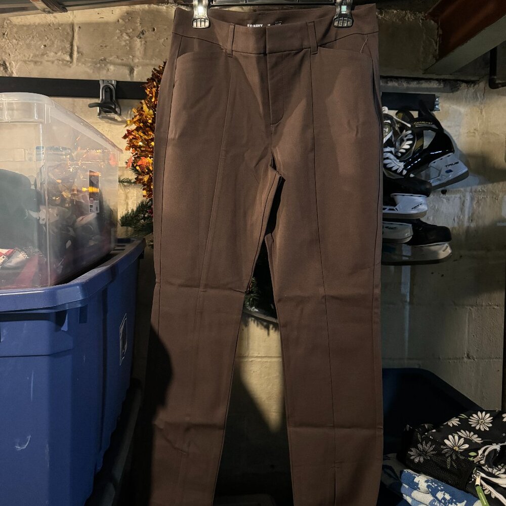 Old Navy High-Rise Pixie Split Hemp Pant